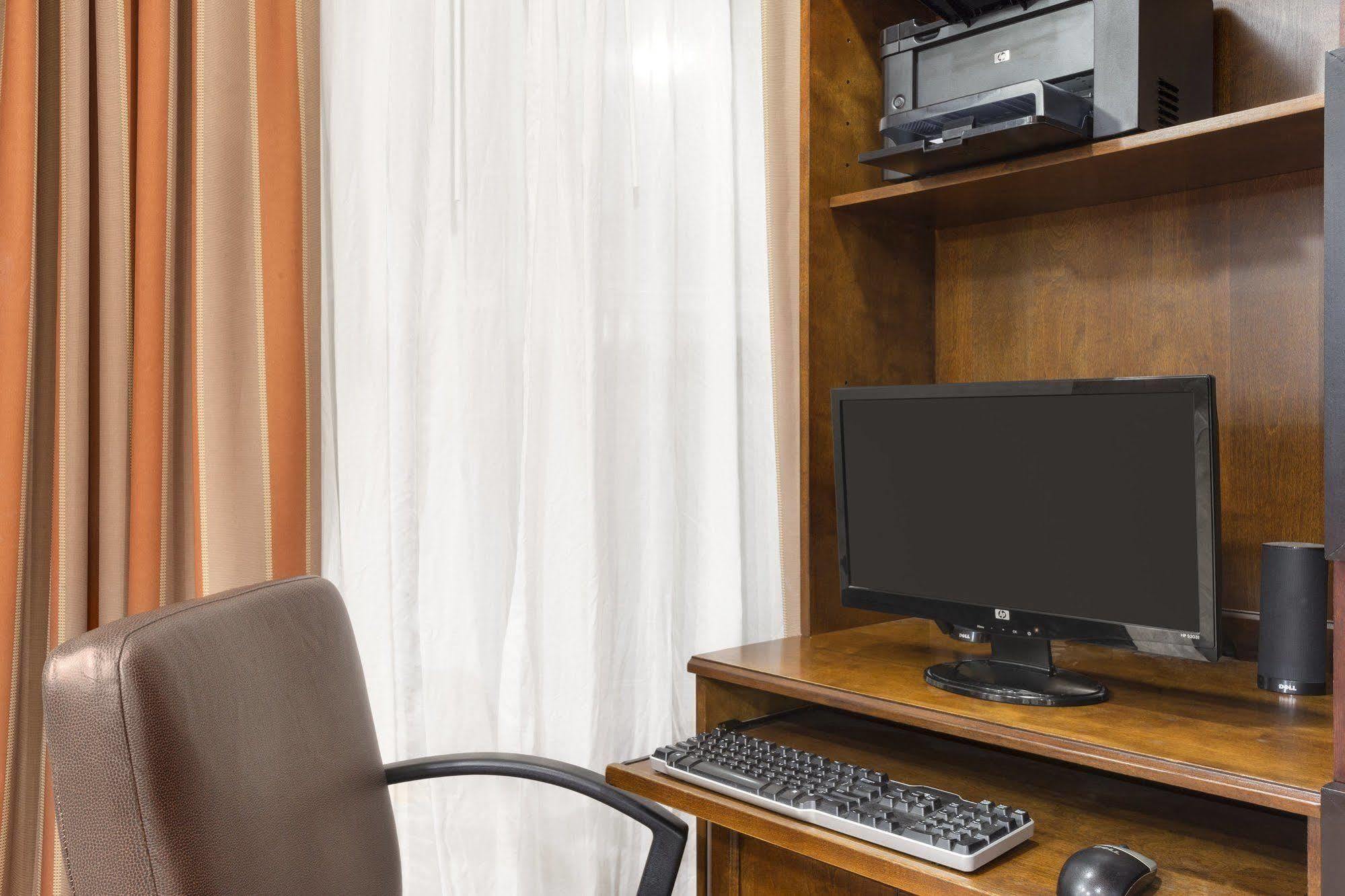 Country Inn & Suites By Radisson, Rock Hill, Sc מראה חיצוני תמונה